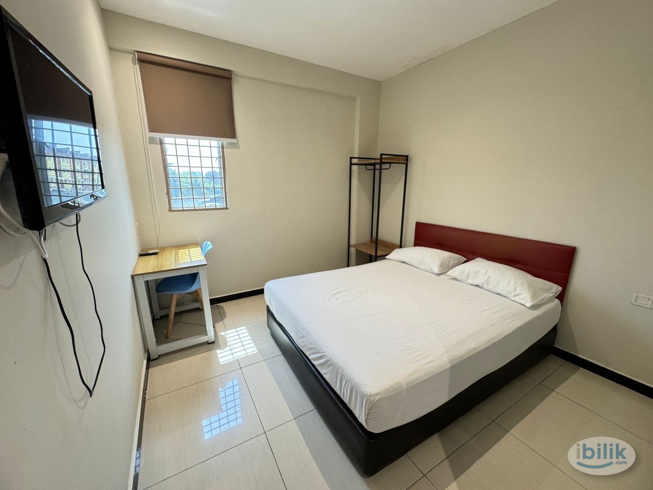 (Swan Cottage) Private Bathroom🛏️ Available Master Room at PJS8 with 6 min🚶‍♂️ to Mentari LRT - Image 1