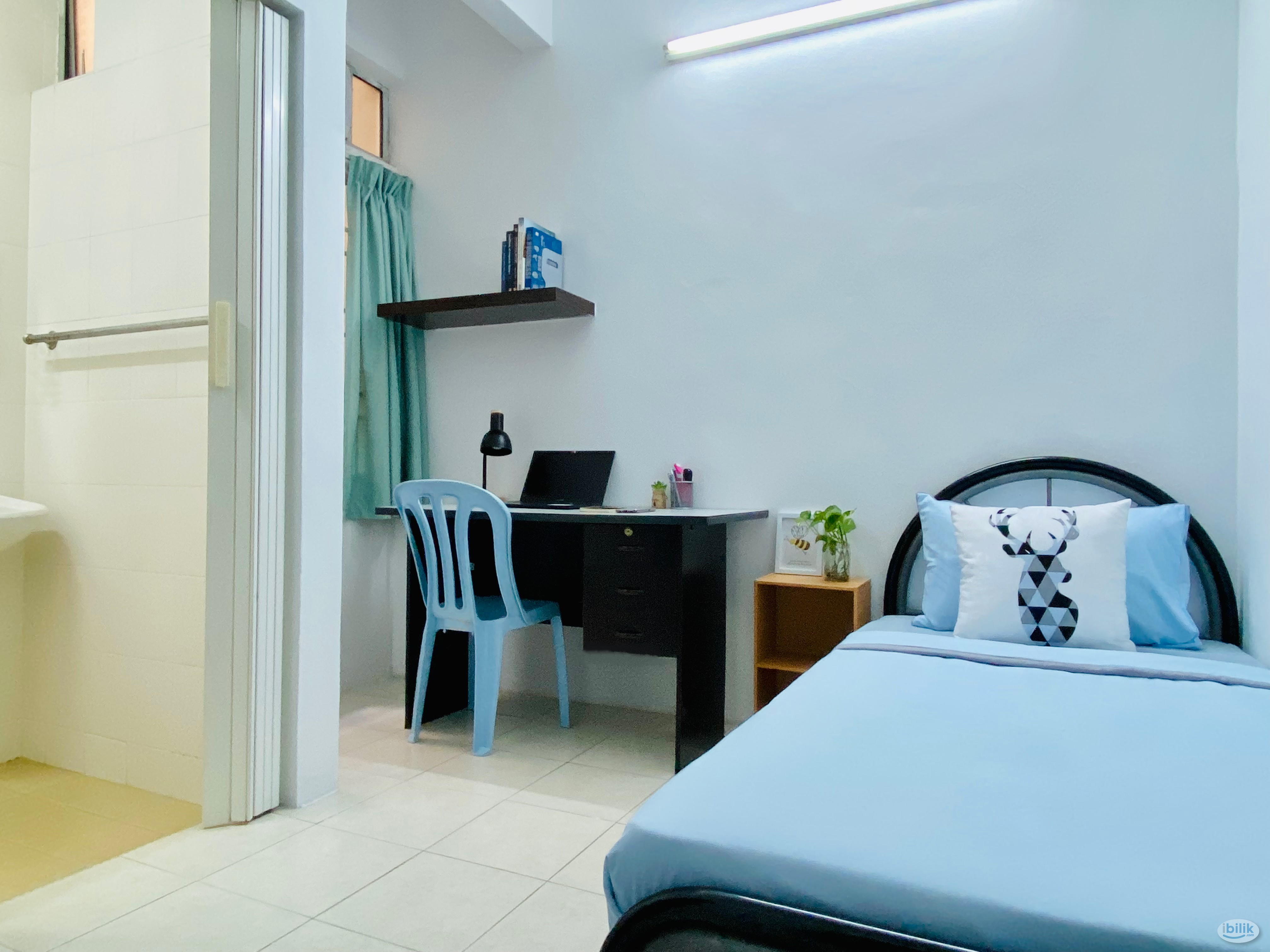 【Student Hostel in Westlake, Kampar】Single Room with Private Bathroom - Image 2