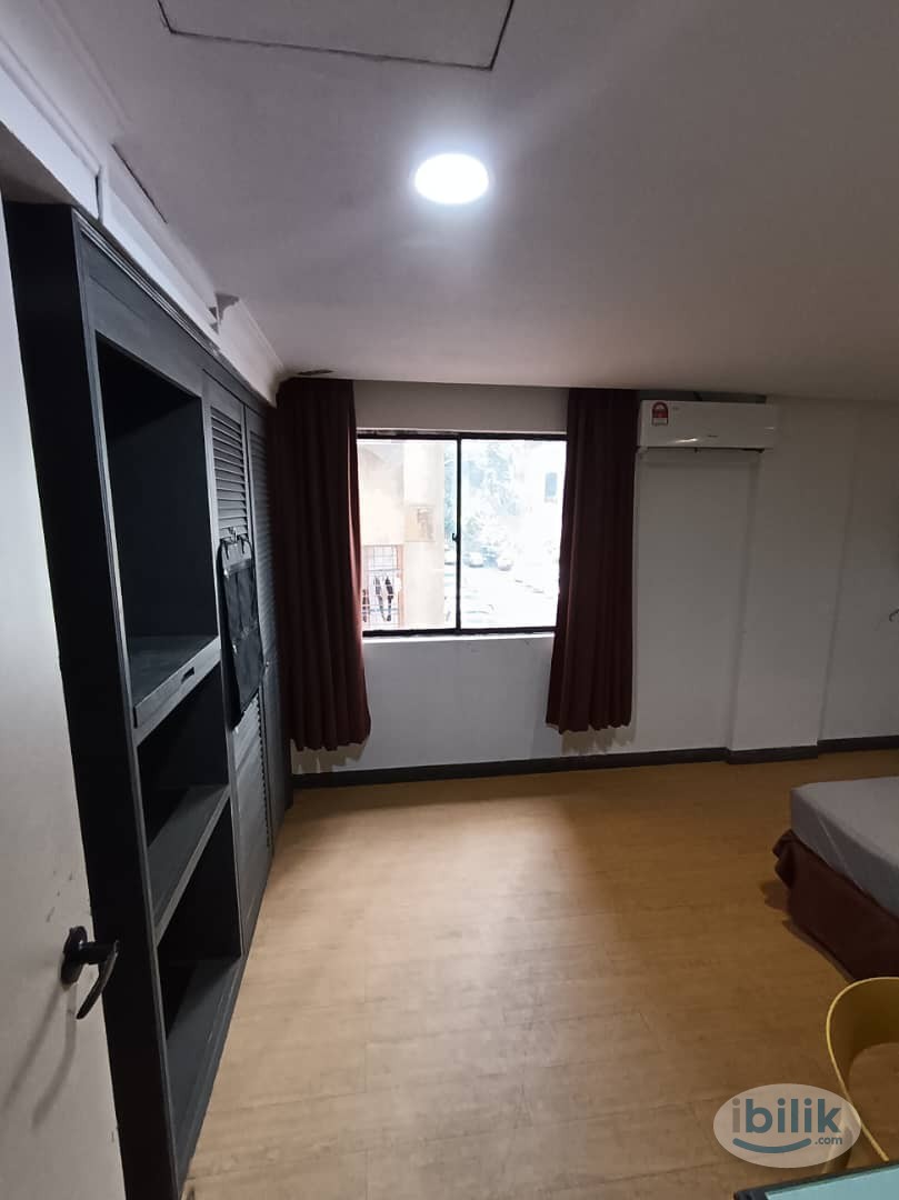 Move In Immediately ❗ Master Room for Rent attach Private Toilet near Times Square - Image 2