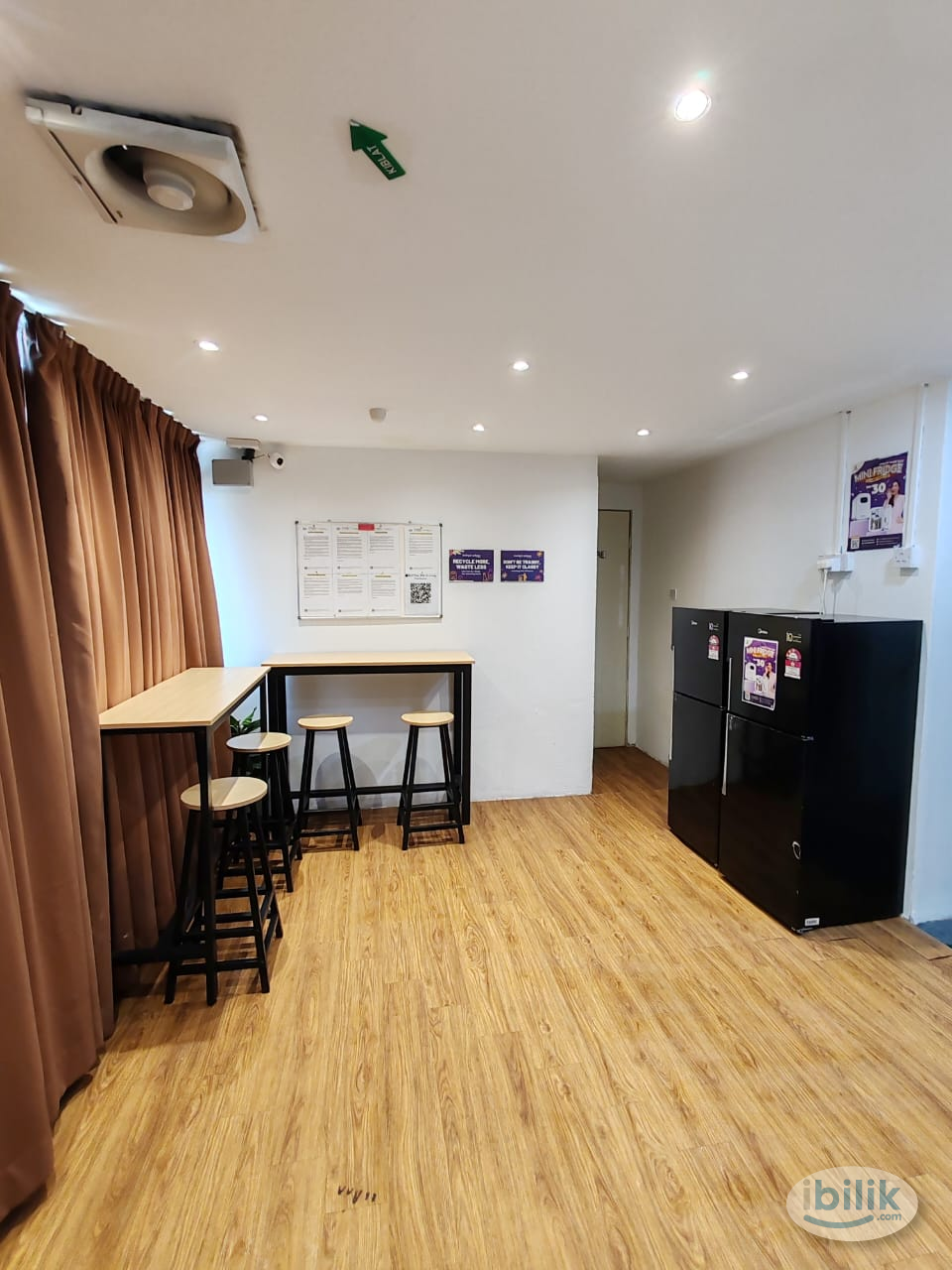 Zero Deposit !!! Room with Private Bathroom - Image 3