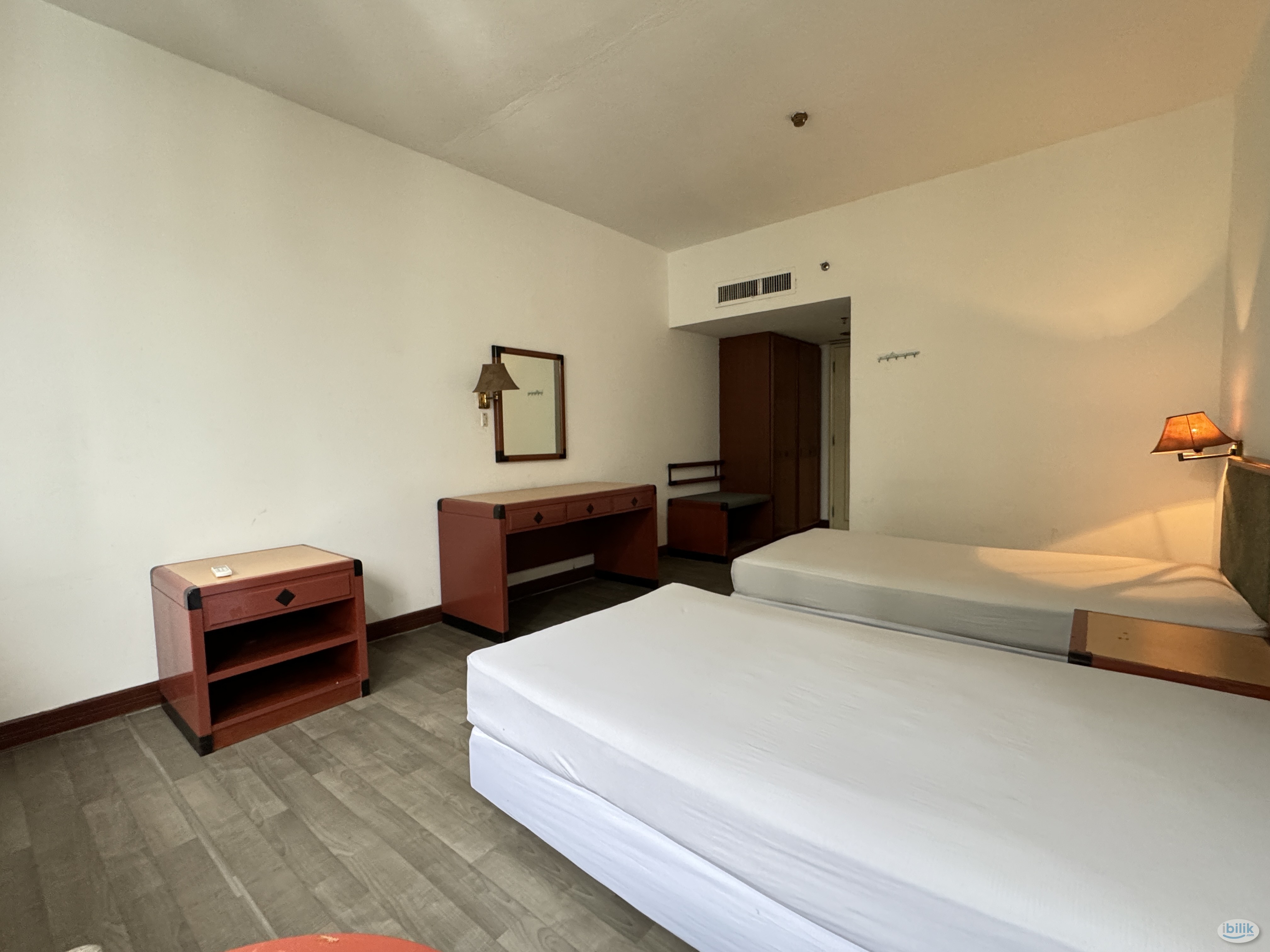 3 mins walk to Monorail Chow Kit 🚆Co Living Hotel Unit with Private Bathroom @ Chow Kit 🔥 Nearby UUM KL & Tunku Azizah H - Image 3