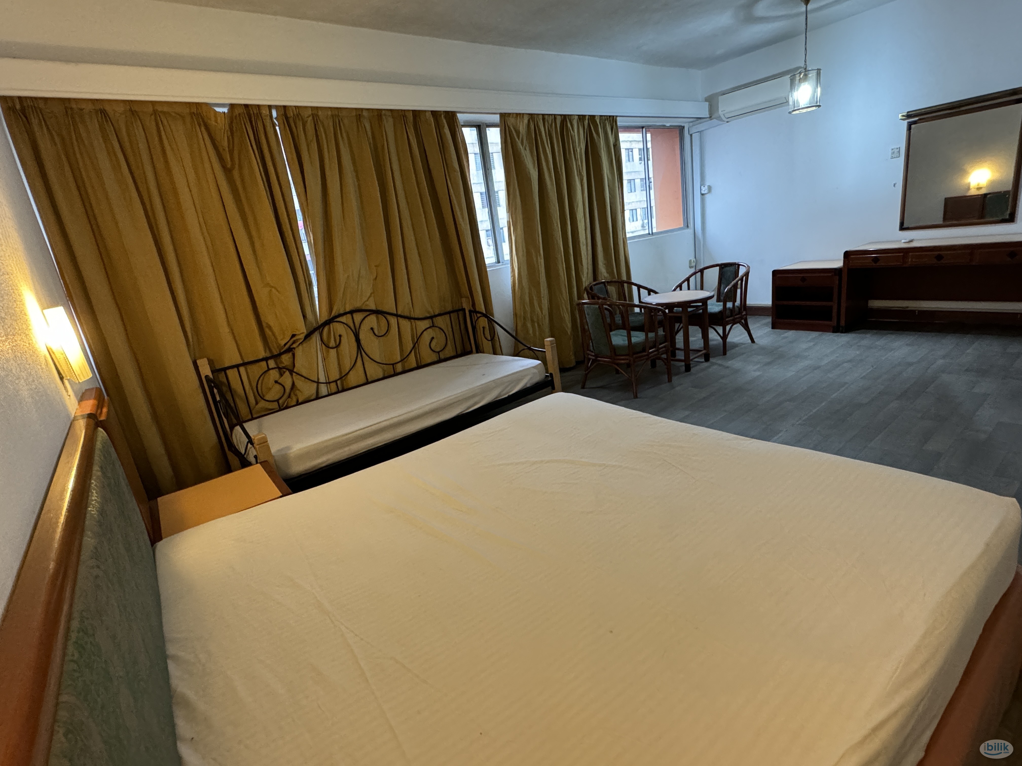 Spacious & Cozy Queen Size with Single Bed Room with Private Bathroom for Rent @ Chow Kit🏡3 Mins walk to Monorail Chow K - Image 3