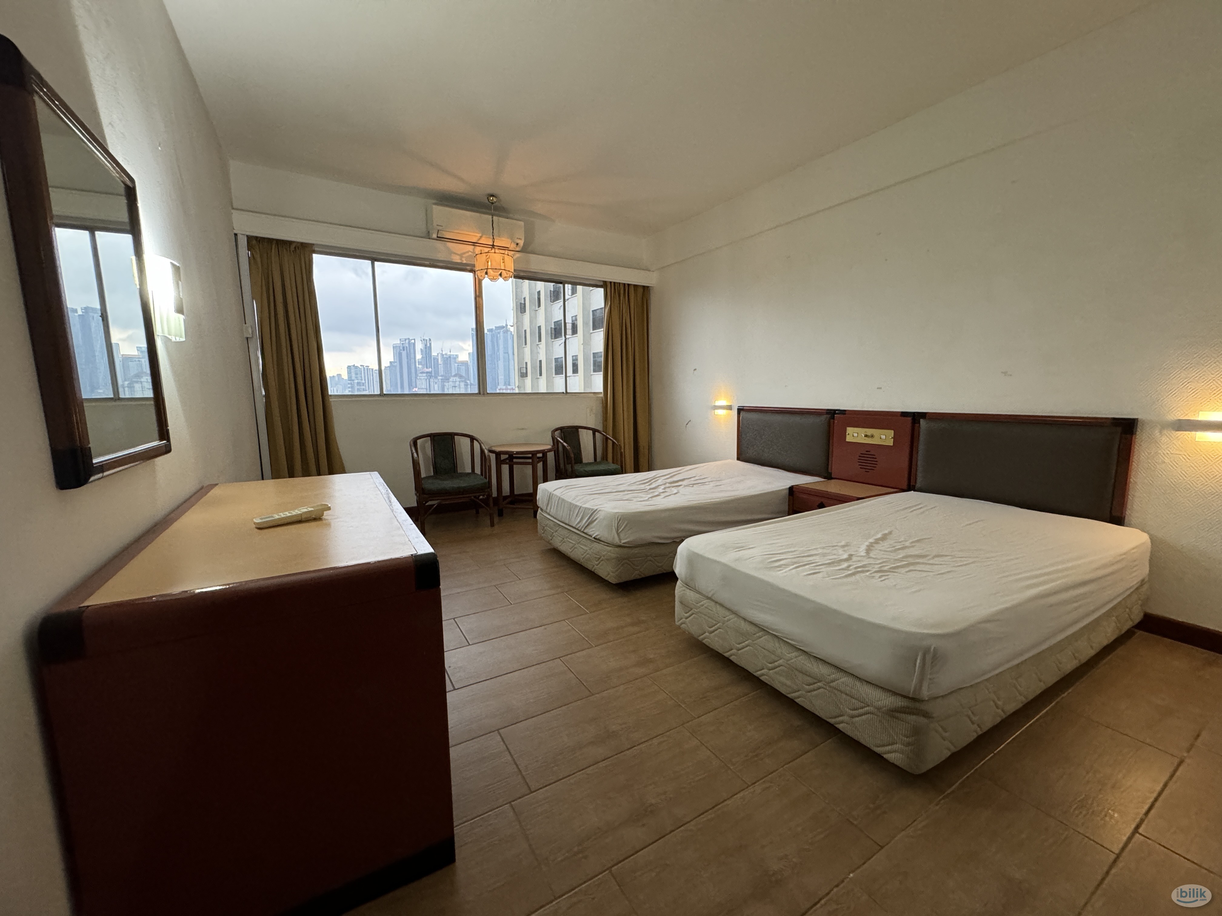Bilik Co Living Hotel untuk Disewa @ UUM KL, HKL & Hospital Tunku Azizah 🛏️3 mins Jalan ke Monorail Chow Kit - Image 1