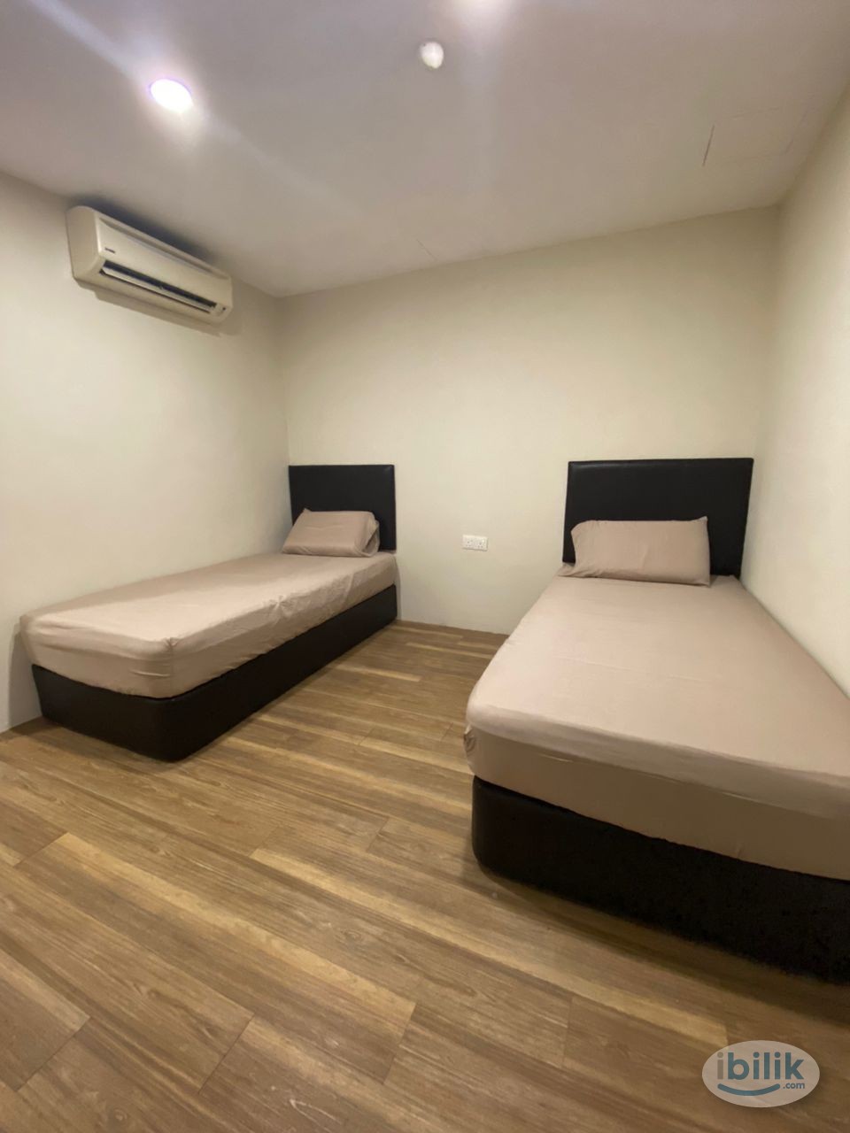 [  ZERO DEPOSIT🌈 ] CoLiving Hotel Master Room at Klang, Selangor - Drive to I-City / I-Central only 5 Mins 🚩🚩 - Image 4