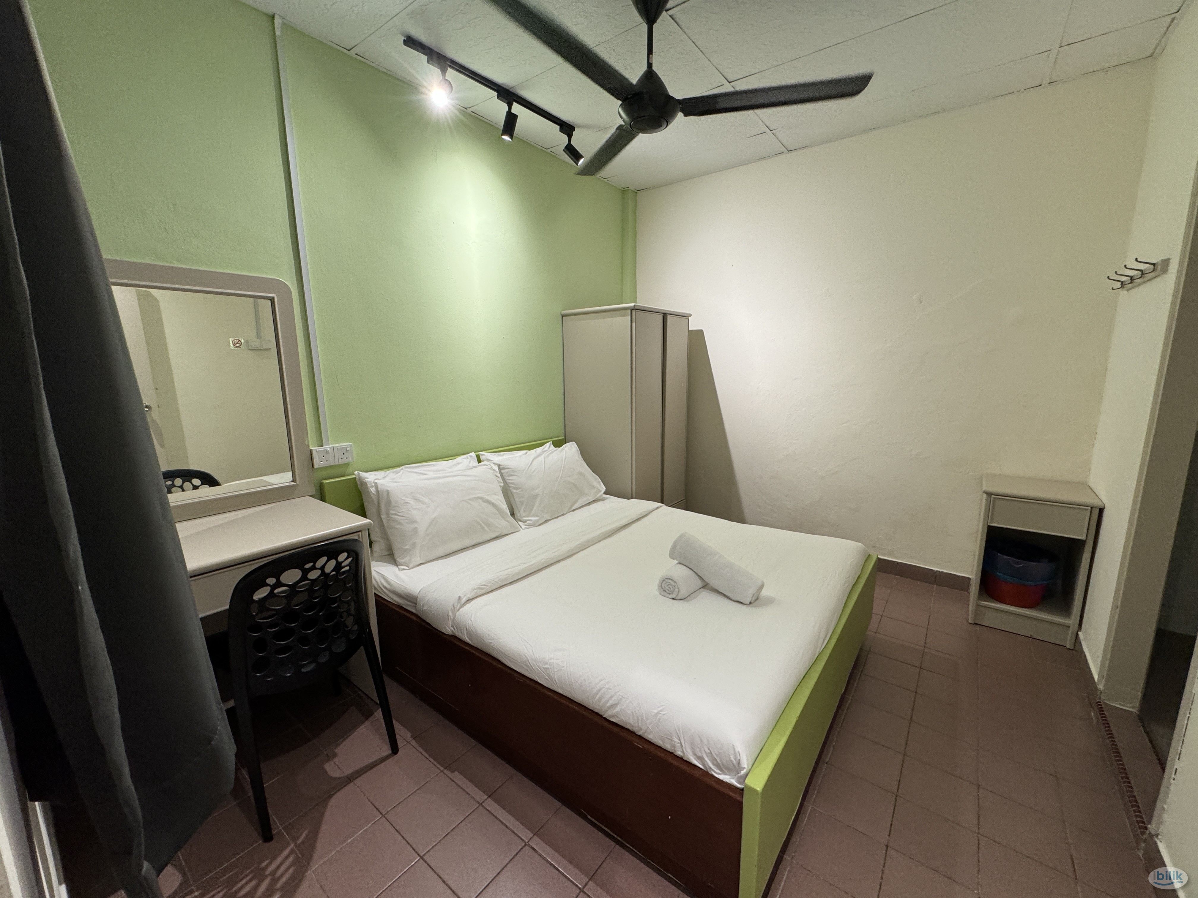 🌈Zero Deposit🌈Nearby Hospital Kuala Lumpur🏥Co Living Hotel Room with Private Bathroom @ 3 mins walk to Monorail Chow kit - Image 1