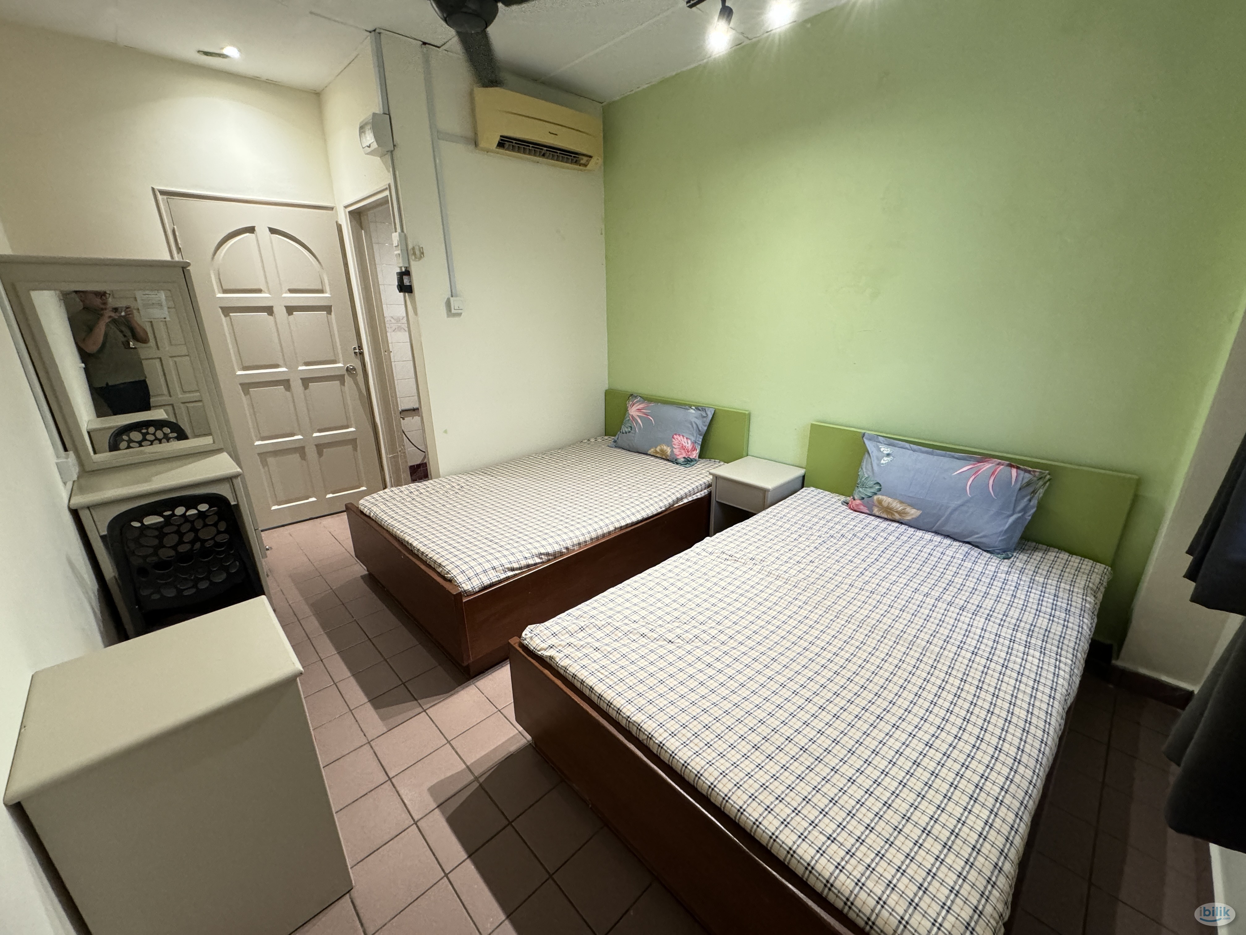 ❗LOW DEPOSIT❗Co Living Hotel Room with Private Bathroom at Chow Kit 🛏️Nearby Monorail Chow Kit, Hospital Kuala Lumpur, T - Image 1