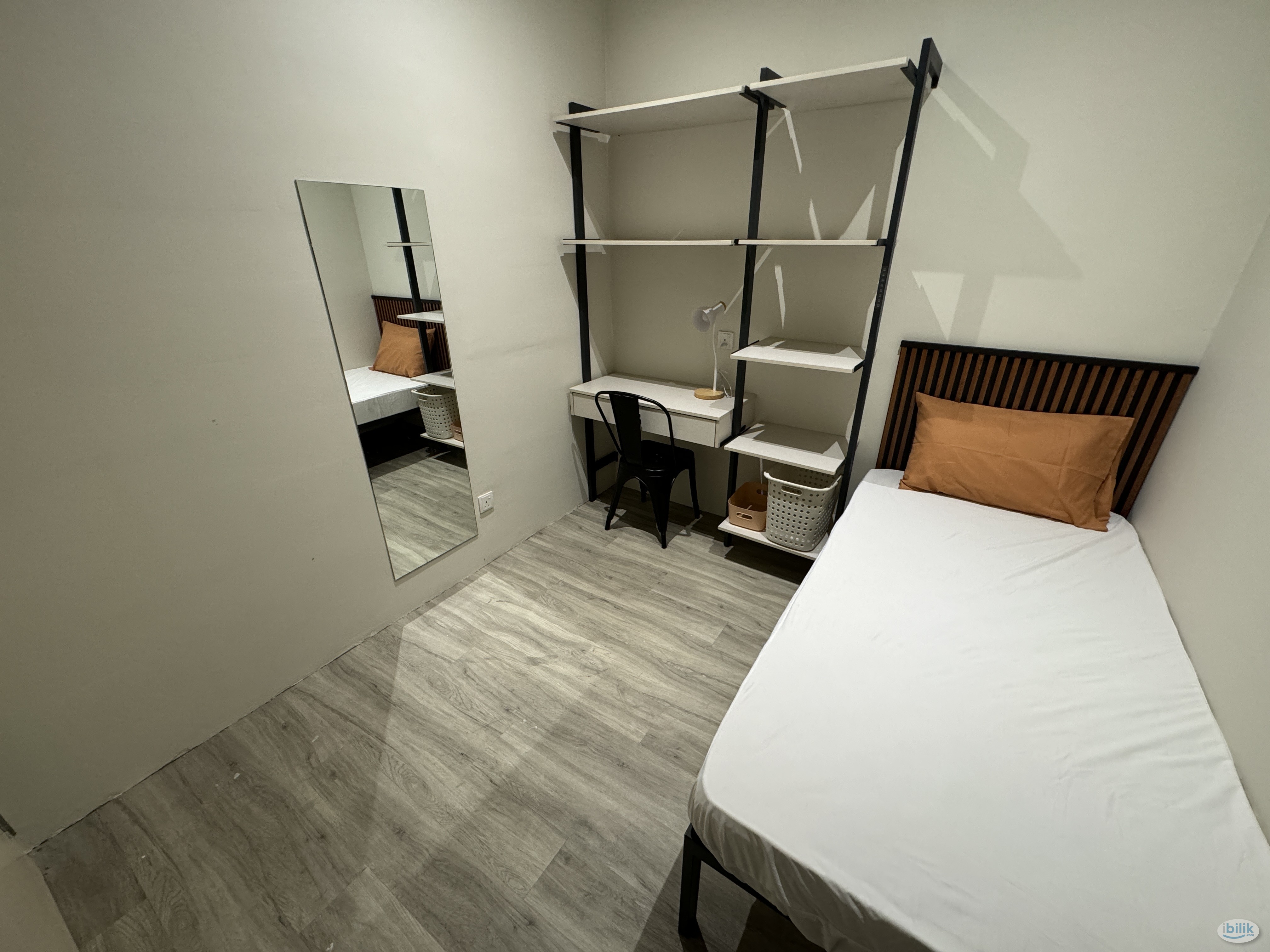 🚩LOW DEPOSIT PROMO 💥 Co Living Unit @ LRT USJ 21 🛏️Nearby Main Place Mall USJ 21 - Image 1