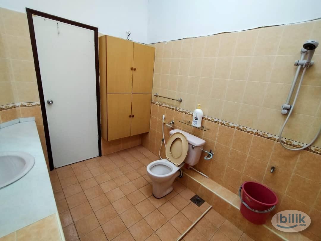 Single Premium Room with Aircond @ PJS9 Bandar Sunway - Image 2