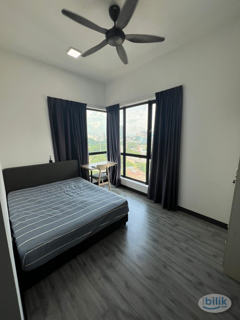 Big Middle Room at D'Sands Residence, Old Klang Road - Image 2
