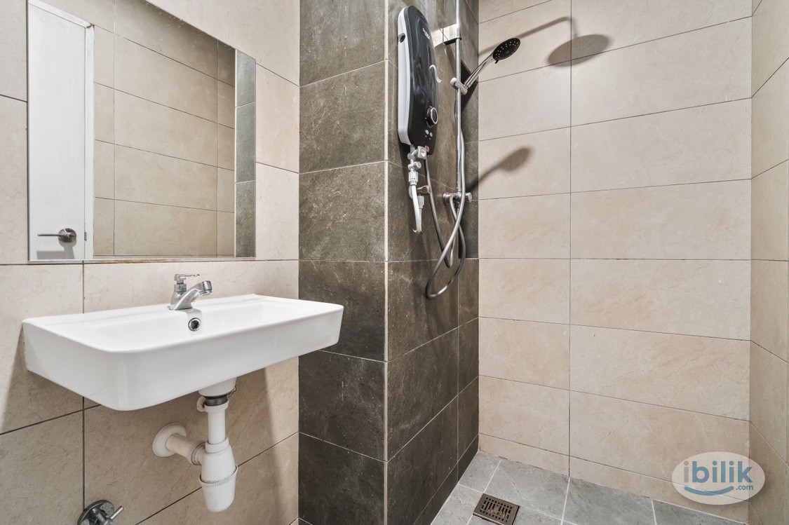 Exclusive Master Room Fully Furnished Aratre Residence - Image 5