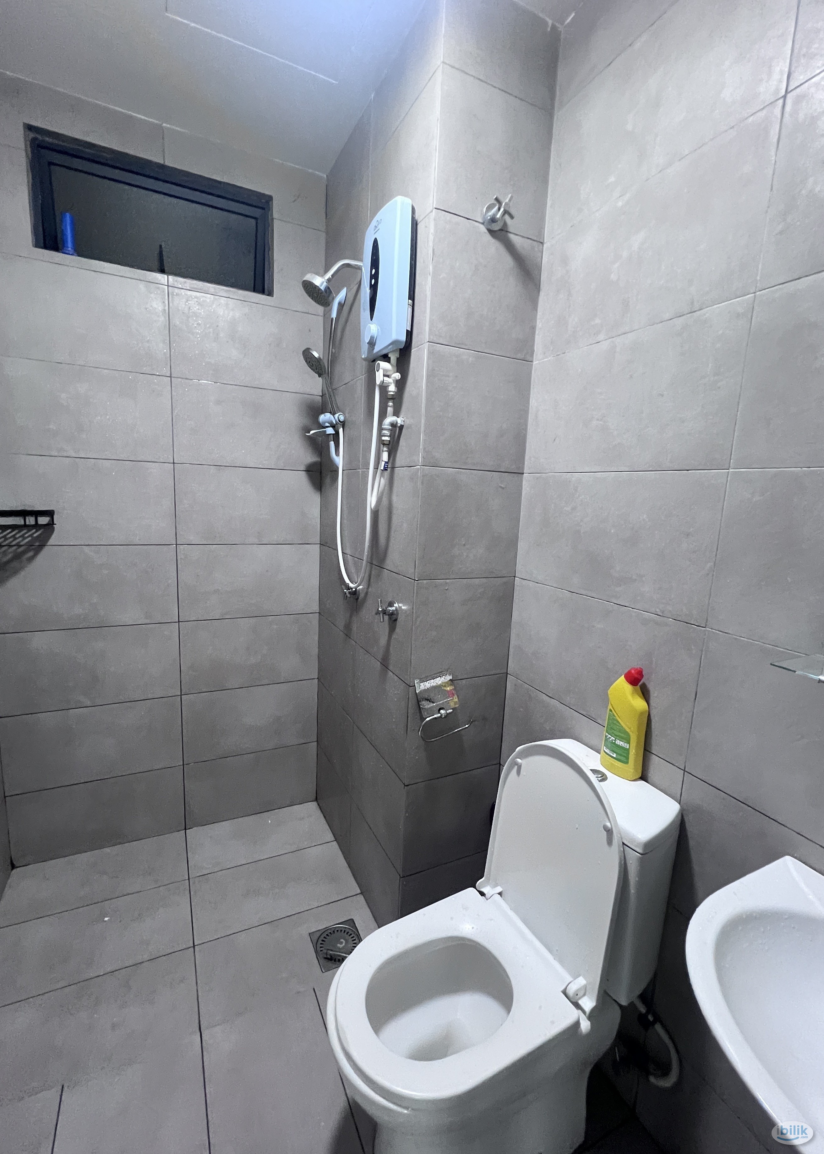 Master Room at Flora, Setapak - Image 2