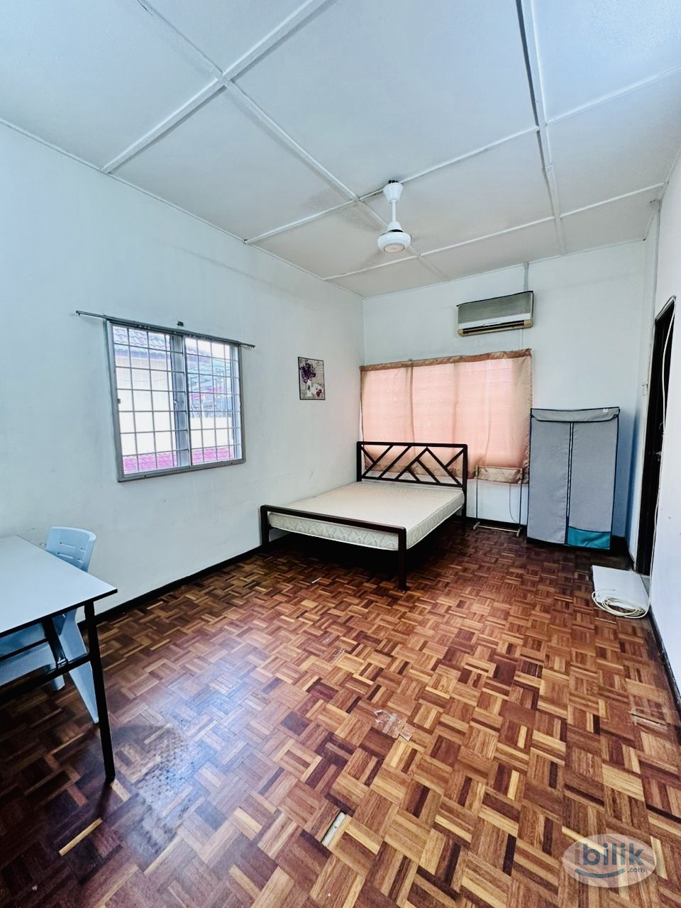 Middle Room at Bandar Puchong Jaya, Puchong - Image 1