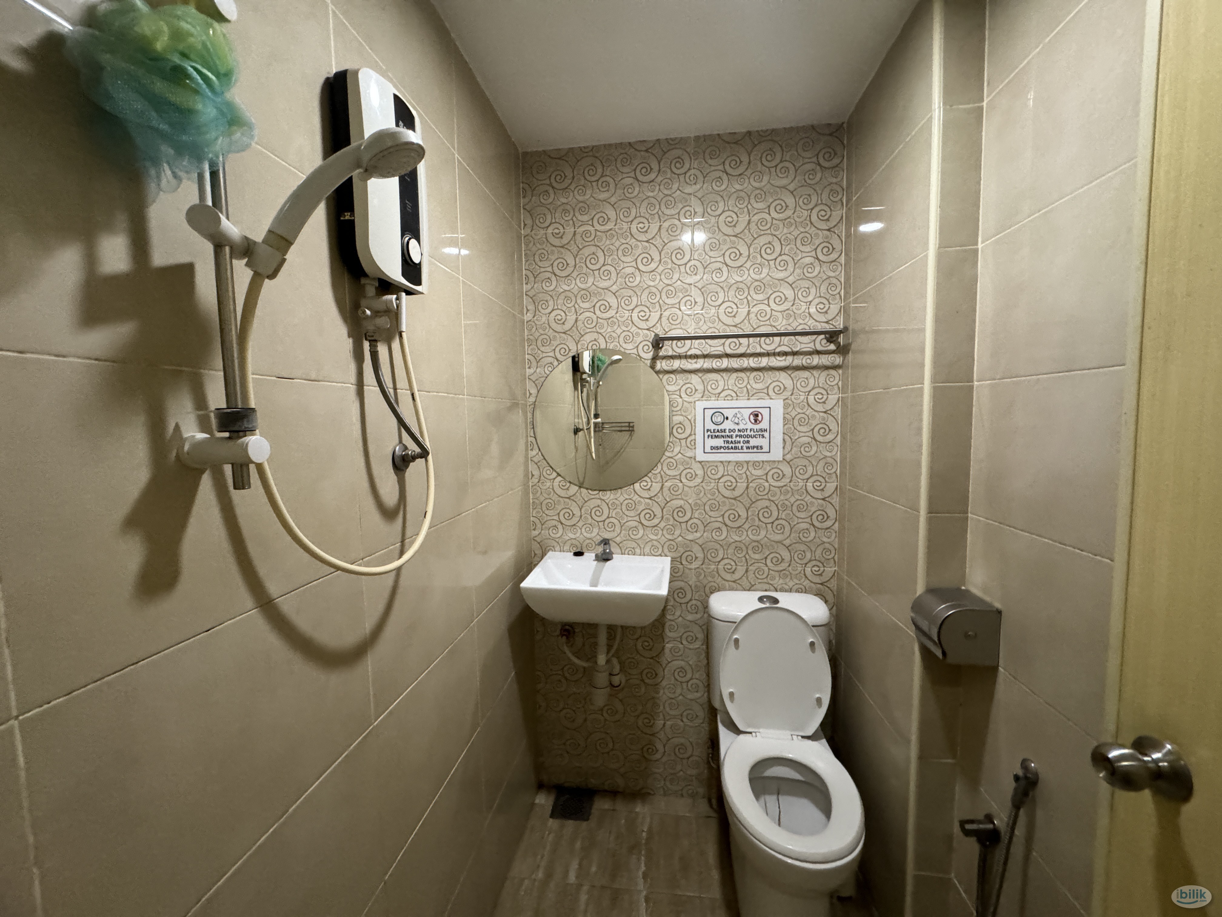 Zer0️⃣ Deposit PROMO 🚝 2 Stations to TRX 💥 Co Living Hotel Room with Private Bathroom at Bukit Bintang 🚀Nearby Menara Ma - Image 3