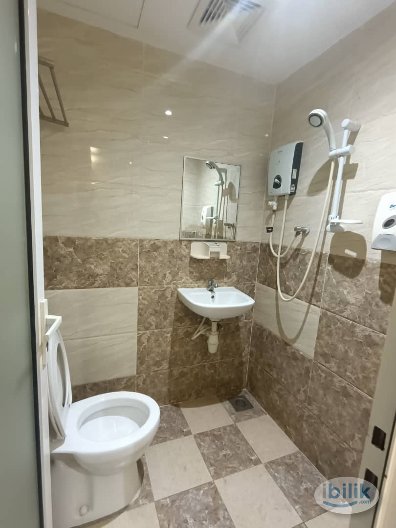 🚗5min driving distance Sunway Hospital room for rent - Image 4
