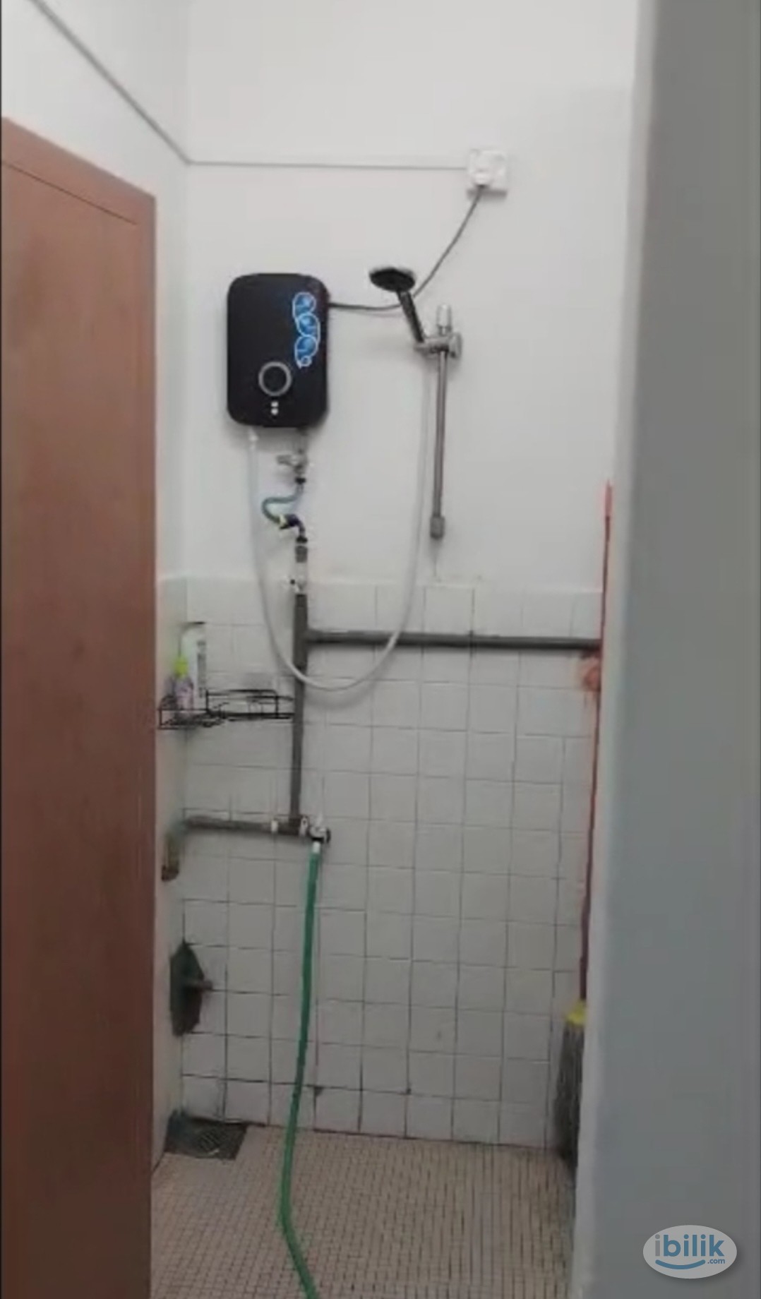 Single Room at Muar,near hospital Muar, Micron, St factory - Image 3