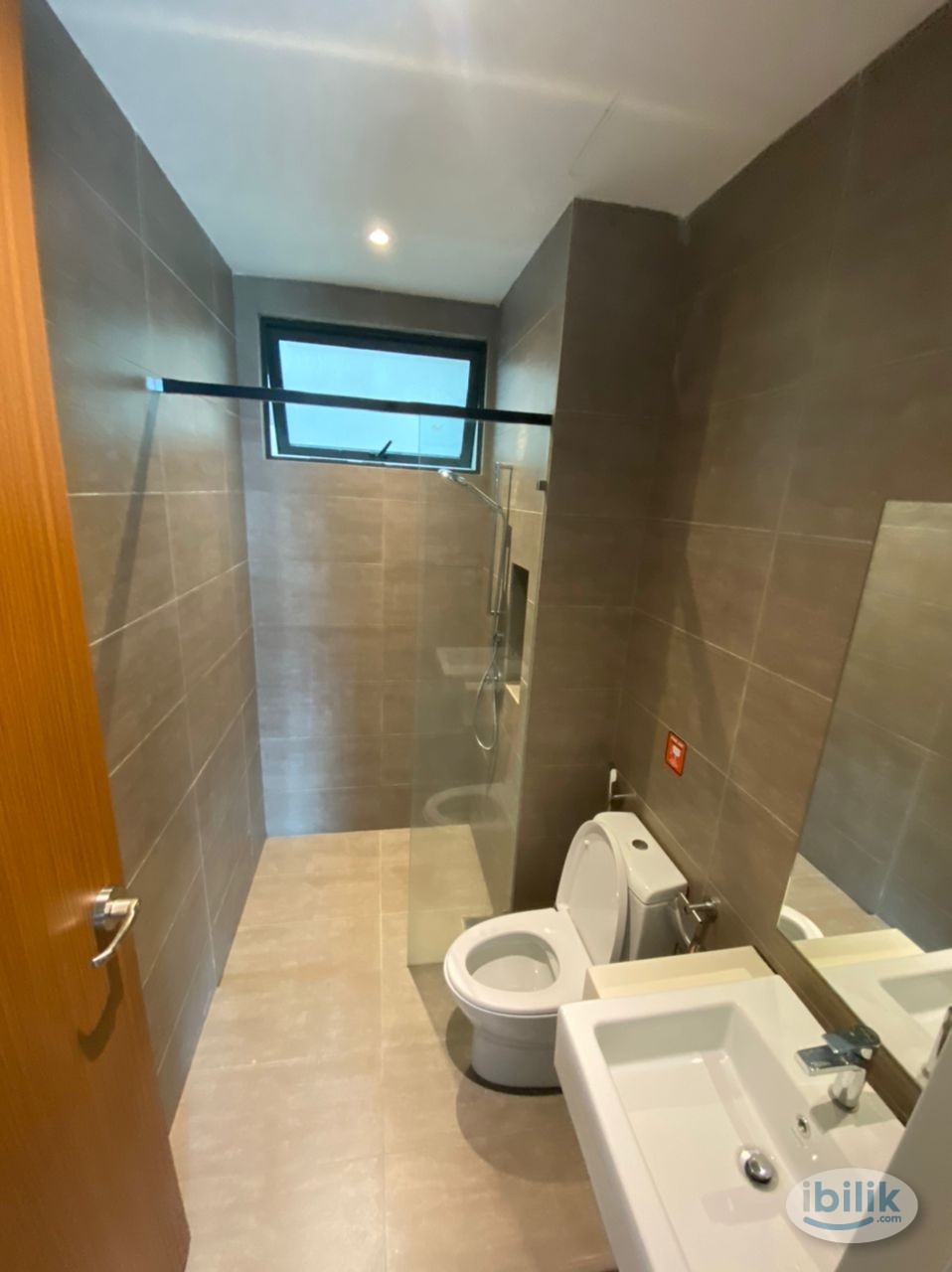 Middle Room at Citizen, Old Klang Road - Image 4
