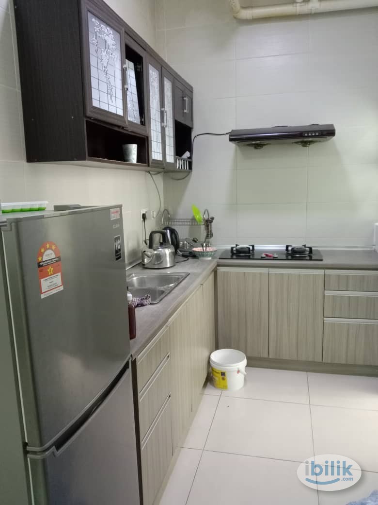 Middle Room at Amaya Maluri, Cheras - Image 4