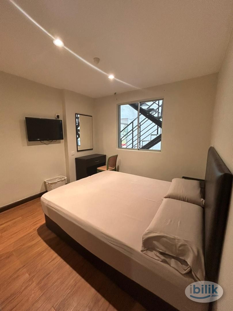 Masteroom nearby Centre i-City 😍❗️With Zero deposit😍❗️Move in immediately ❗️Privte bathroom 🔥 - Image 4