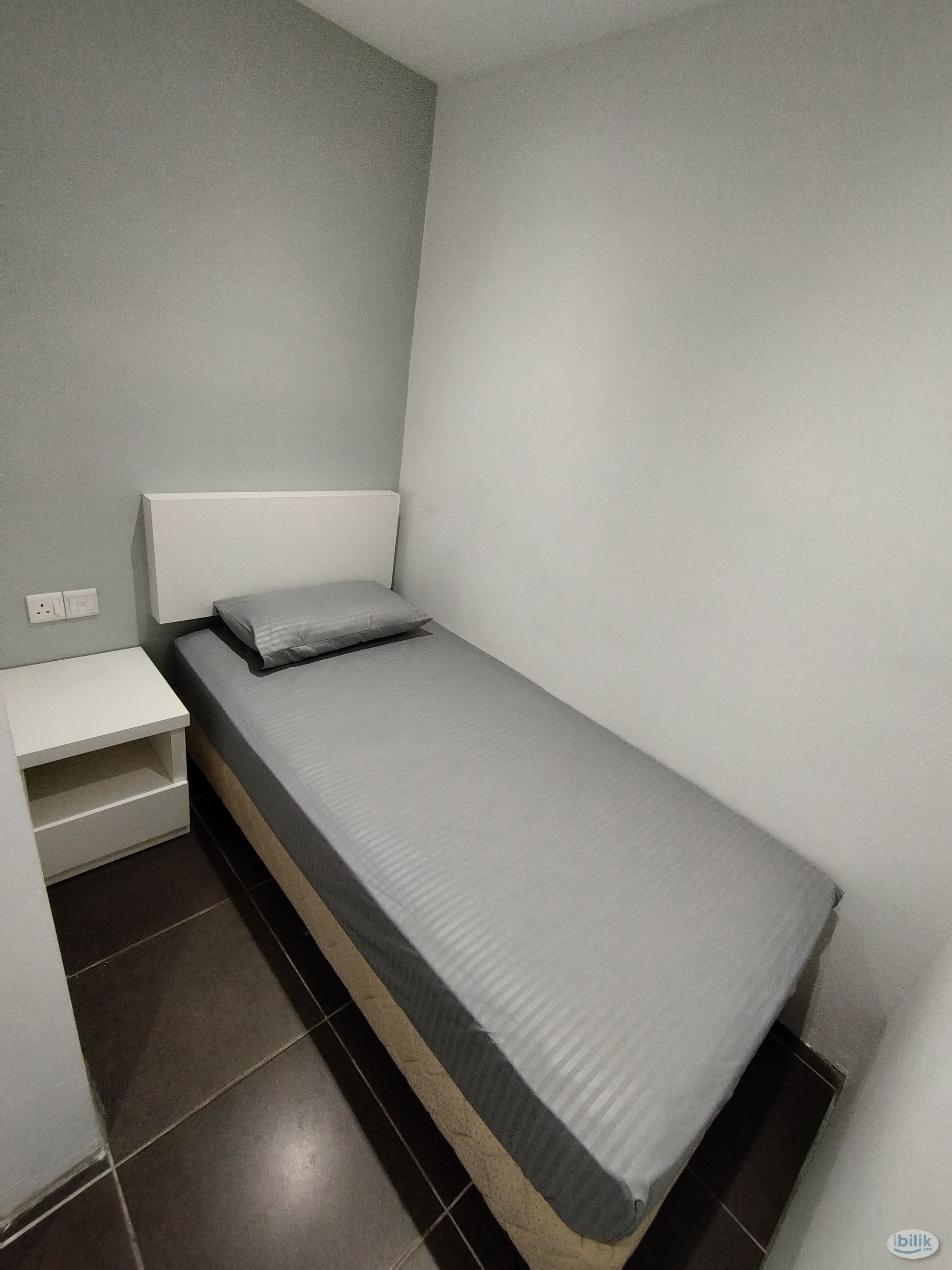 😲 [ ZERO DEPOSIT‼️‼️ ] CoLiving Master Room for RENT at Damansara Perdana🎈🎈 - Image 2