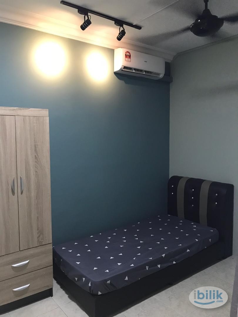 🥳🥳Well Renovated Single Room👕600 MBPs internet 💰Renovated House with Great Maintenance👕at Koi Tropika Bandar Puteri - Image 1