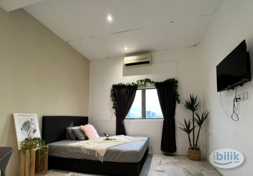 😲 [LOW DEPOSIT‼️‼️] Super CoLiving Master Room for RENT at SS3, Petaling Jaya 🎈🎈 - Image 1