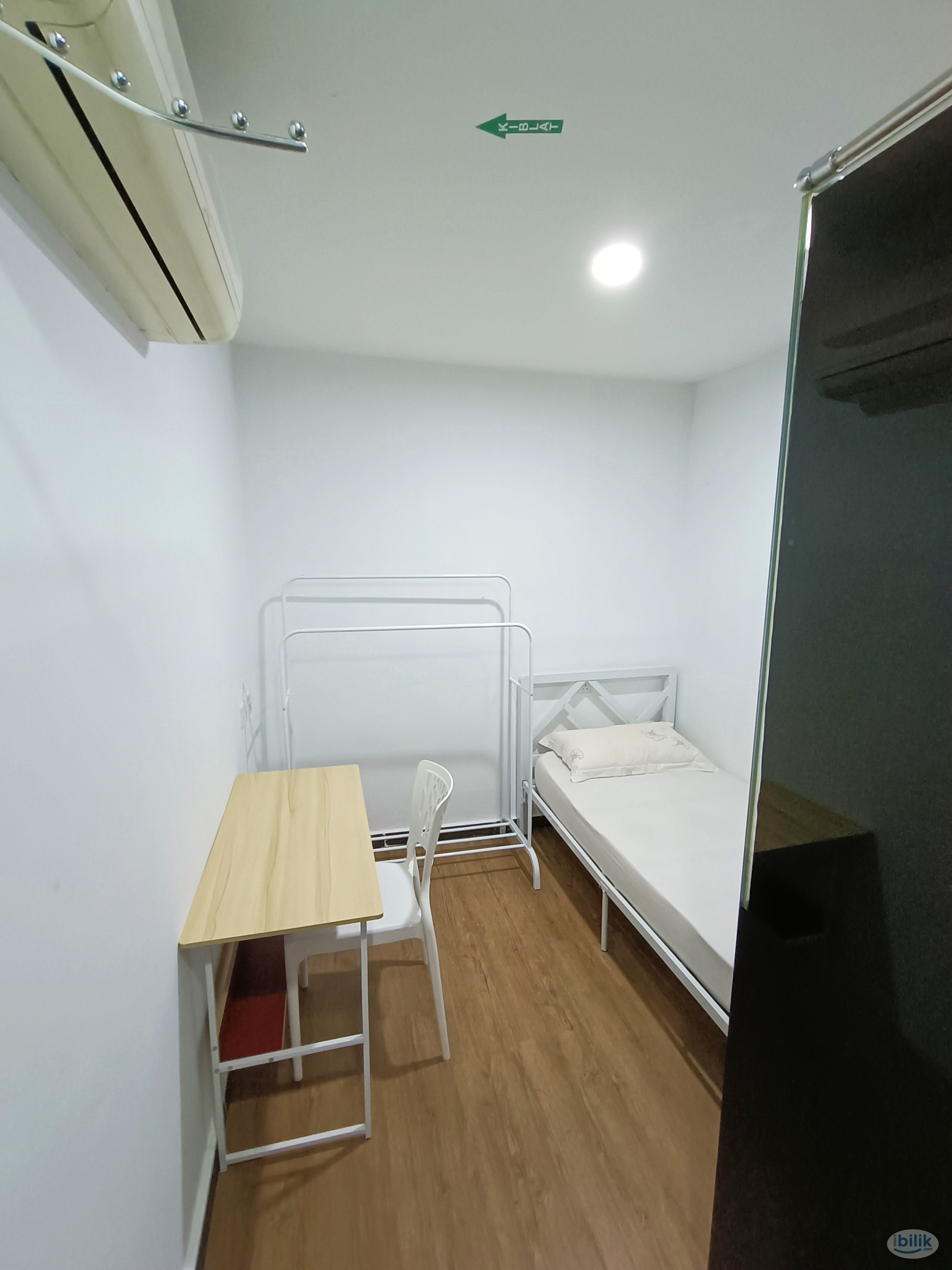 😲 [CHEAP‼️‼️] Super CoLiving Master Room for RENT at SS4, Kelana Jaya🎈🎈 - Image 1