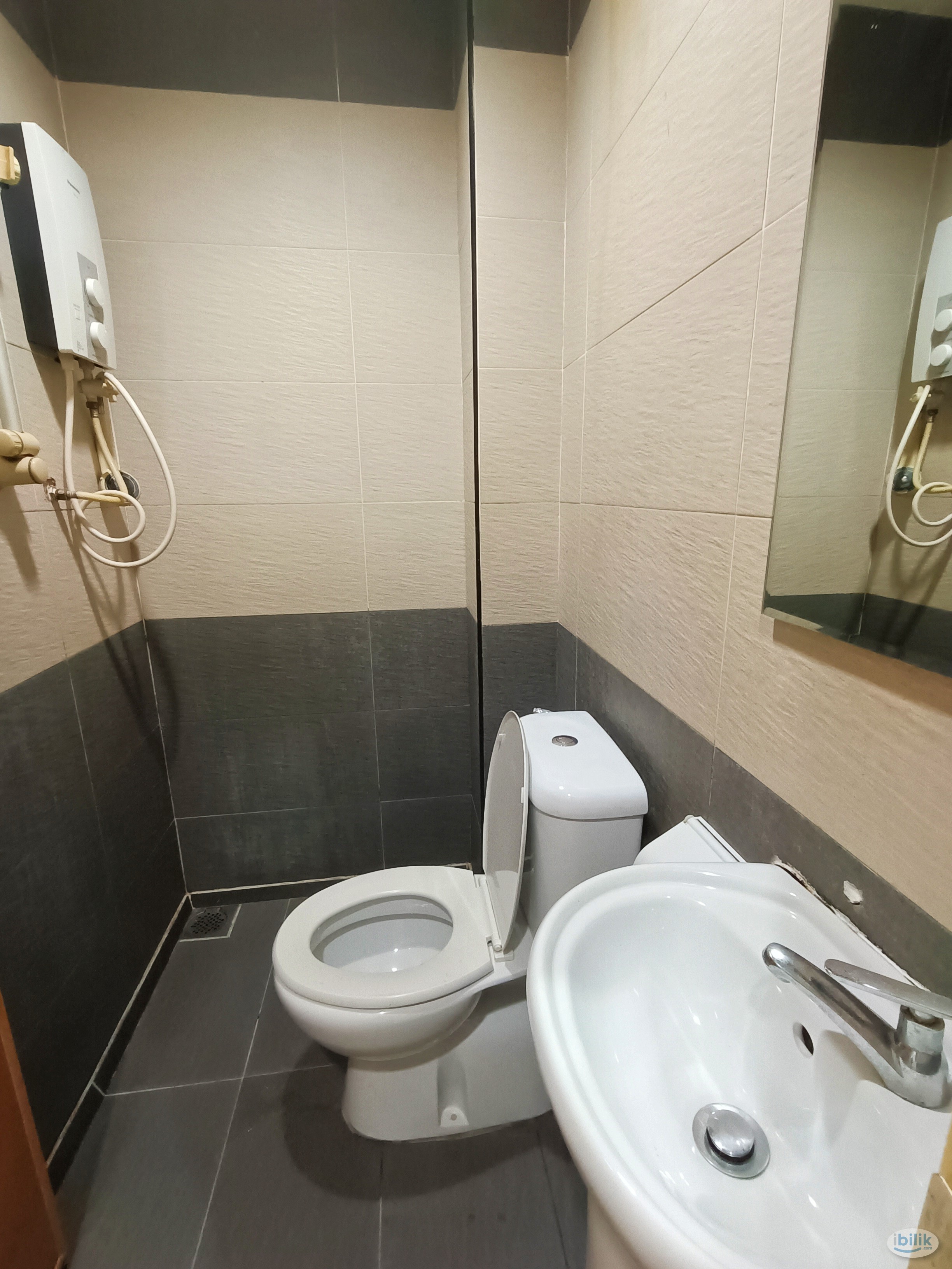 😲 [RM300 BOOKING FEE‼️‼️] Super CoLiving Master Room for RENT at SS2, Petaling Jaya, Selangor🎈🎈 - Image 2
