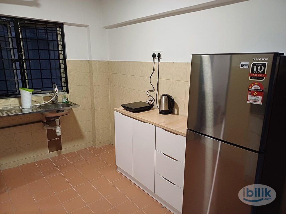 Cozy Middle Room Available @ Desa Petaling - Image 4