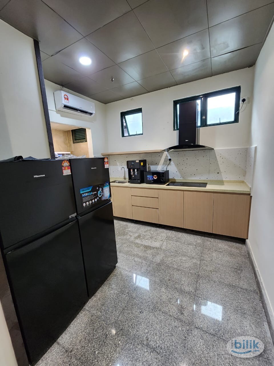 🔥Masteroom Nearby Time square 🔥walking distance to LRT 🚝 Private bathroom 🔥 0 deposit - Image 3