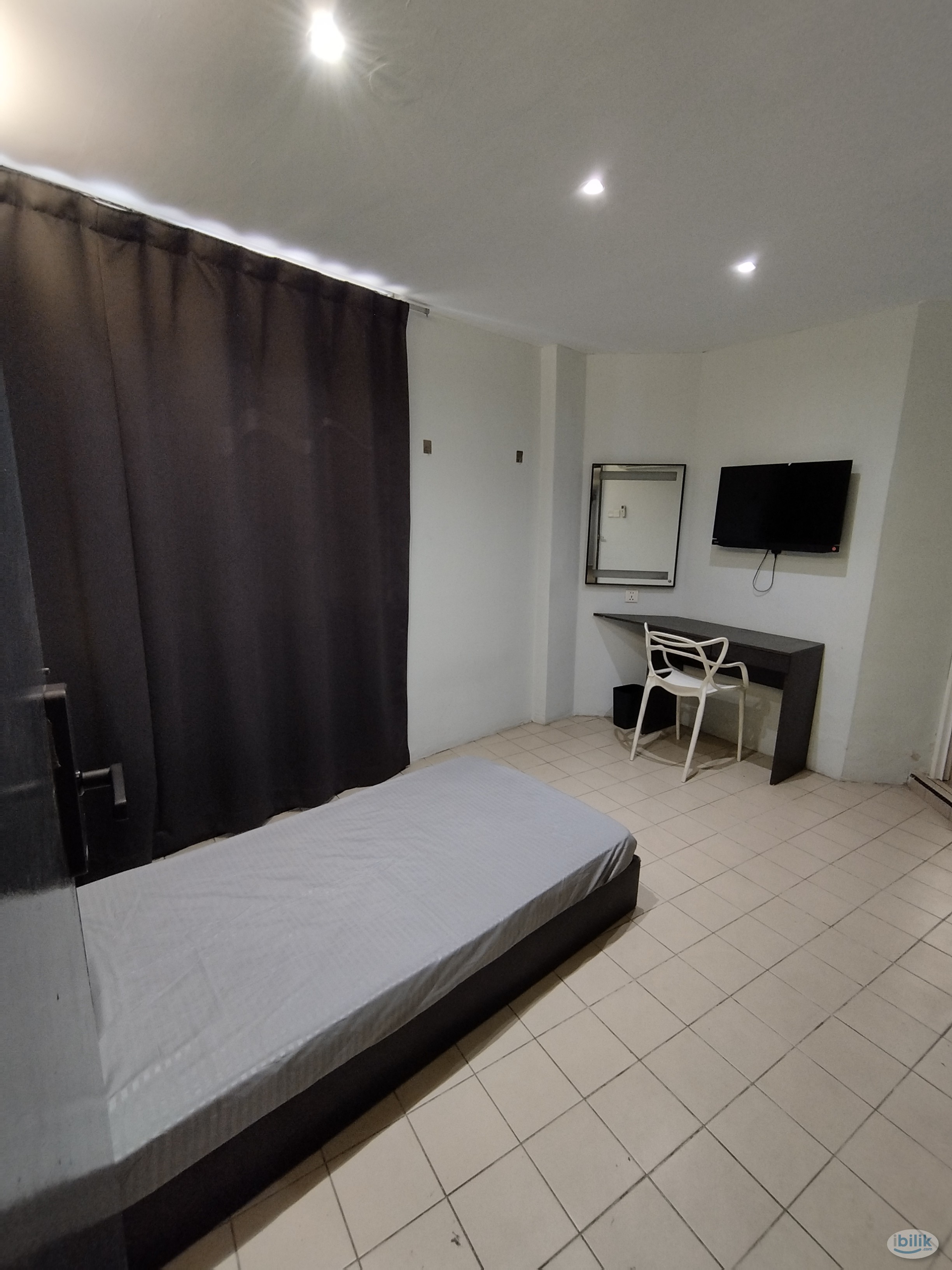 [‼️ LOW DEPOSIT ‼️] [😍SUPER COMFORTABLE ROOM😍 ]Master Room at Bandar Sunway, Petaling Jaya - Image 1