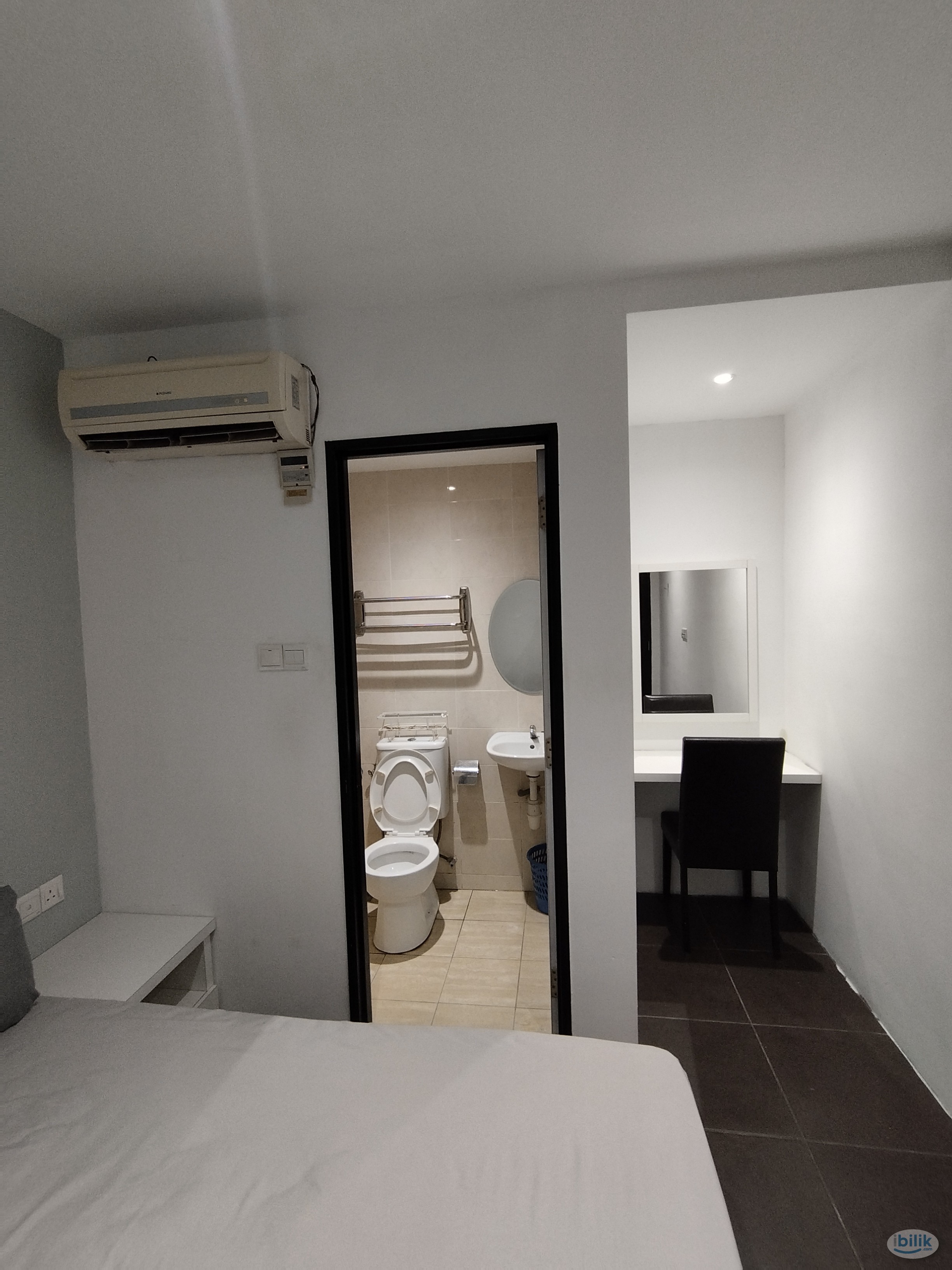 [❌ZERO DEPOSIT❌] [🎈SUPER COMFORTABLE ROOM🎈] Master Room at Damansara Perdana, Petaling Jaya - Image 3