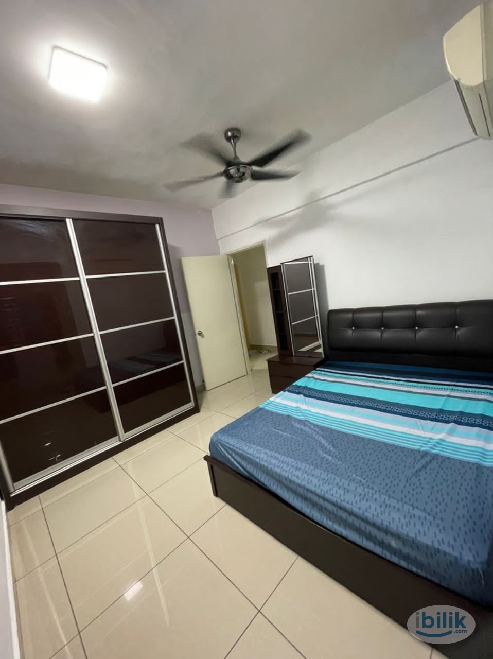 Master bedroom c/w bathroom for rent near MRT Kepong Baru - Image 2