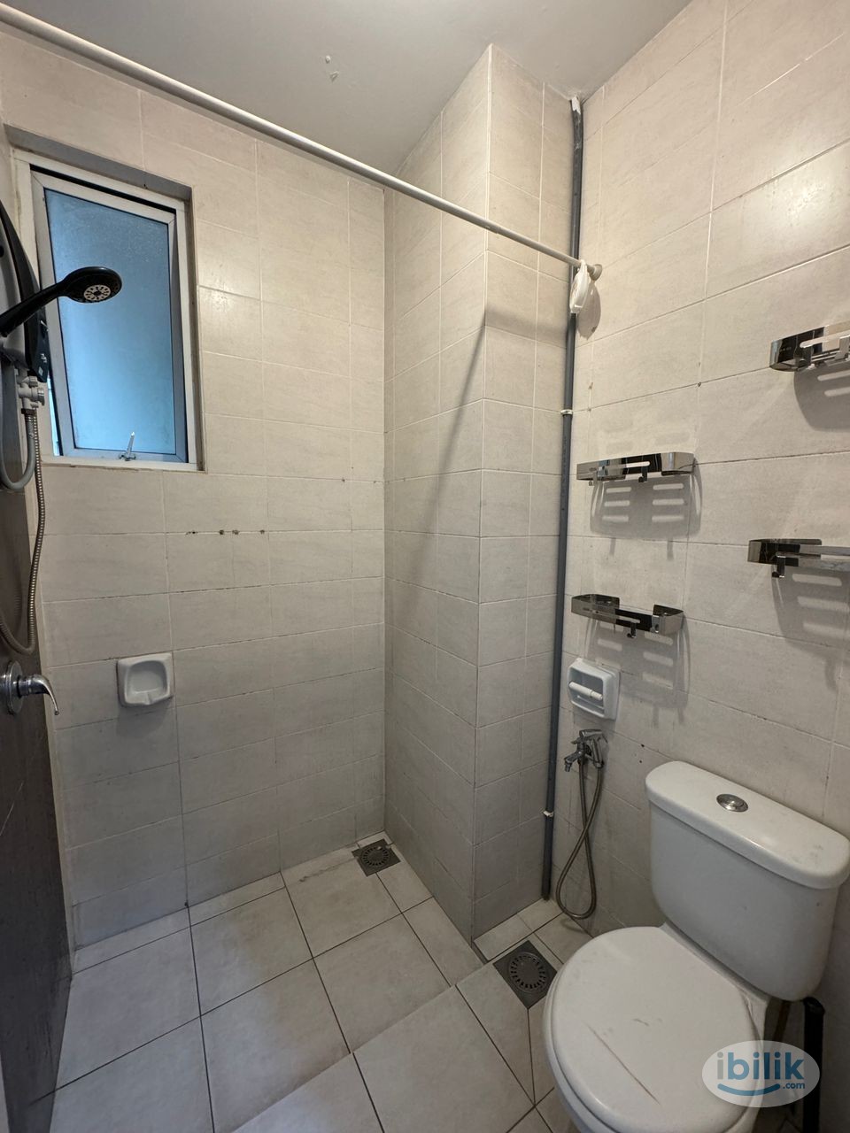 Single Room at Impian Meridian, UEP Subang Jaya - Image 1