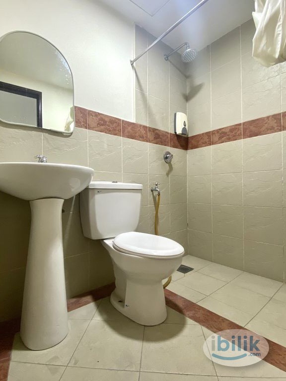 Work at Proton Hicom Factory ❓ Low Depo Room + Toilet at Kota Kemuning Shah Alam - Image 4