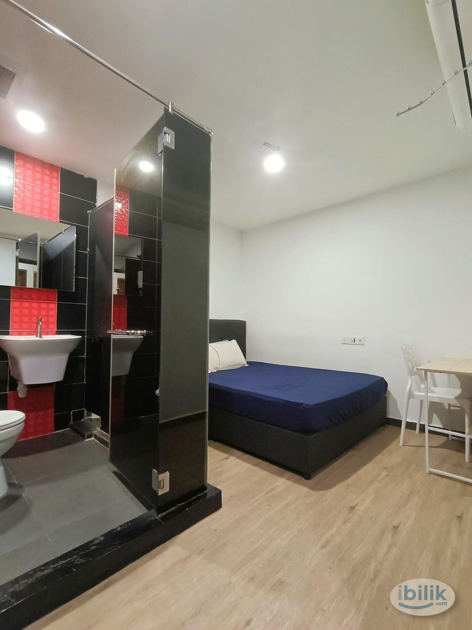 😍ZERO DEPOSIT ROOM FOR RENT😍LOCATION NEARBY🚶🏍️ 🚗⭐️Paradigm Mall ⭐️KMI Kelana Jaya Medical Centre🌹 5 Minutes Walking To K - Image 1