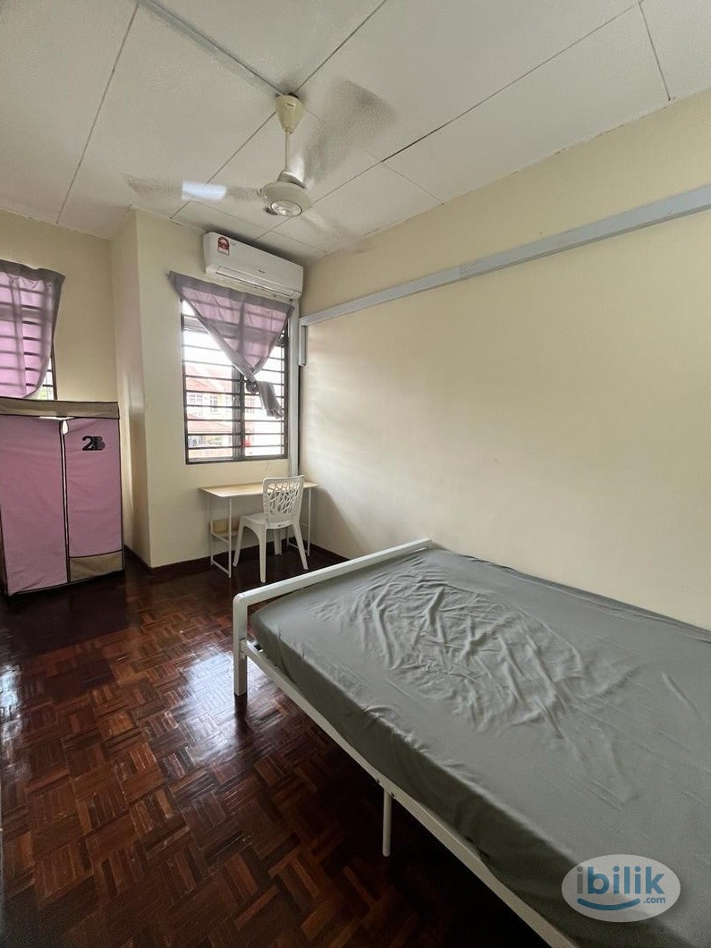 ‼️‼️RM620 onlyyyy‼️‼️ 🌈💥 SPACIOUS QUEESIZE MIDDLE BEDROOM ROOM FOR RENT AT SETIA IMPIAN KLANG🌈💥 - Image 1
