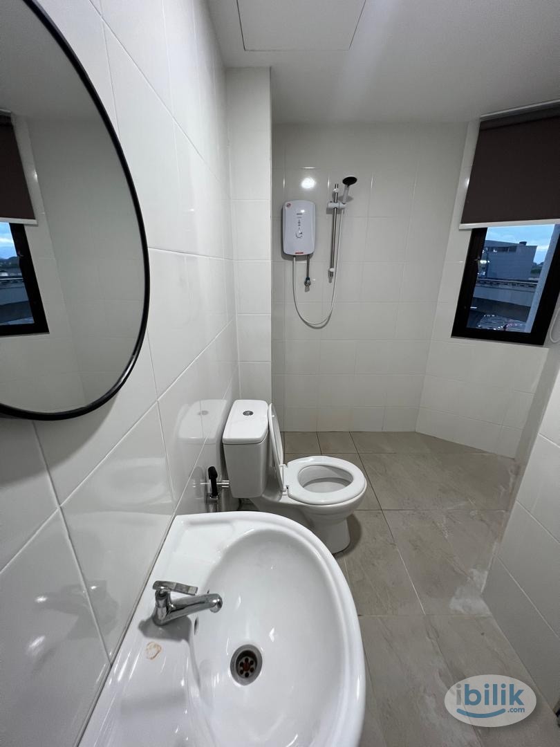 🔥MASTEROOM@ SENTUL🔥 3 min to MRT Kentonmen 🚝❗️Private bathroom😍😍 Immediate move in🔥 - Image 4