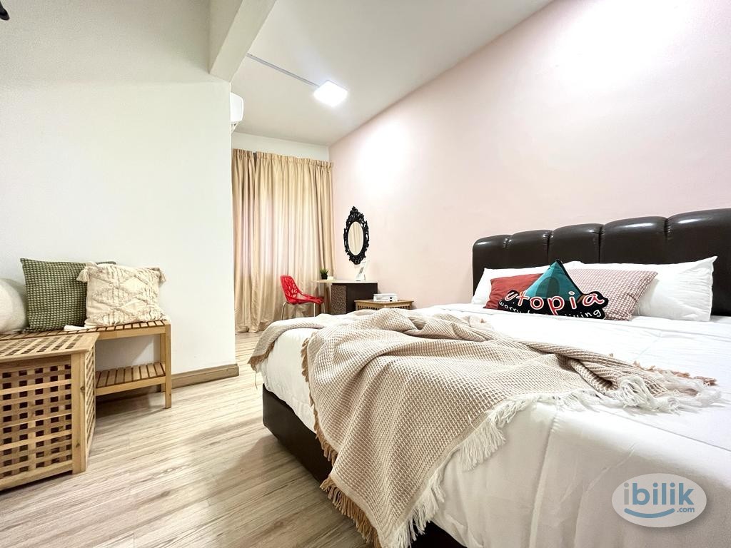 Master Room at Bukit Bintang, KL City Centre - Image 1