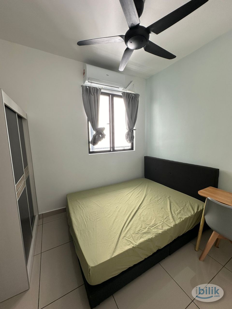 Middle Room at Mizumi Residences, Kepong - Image 1