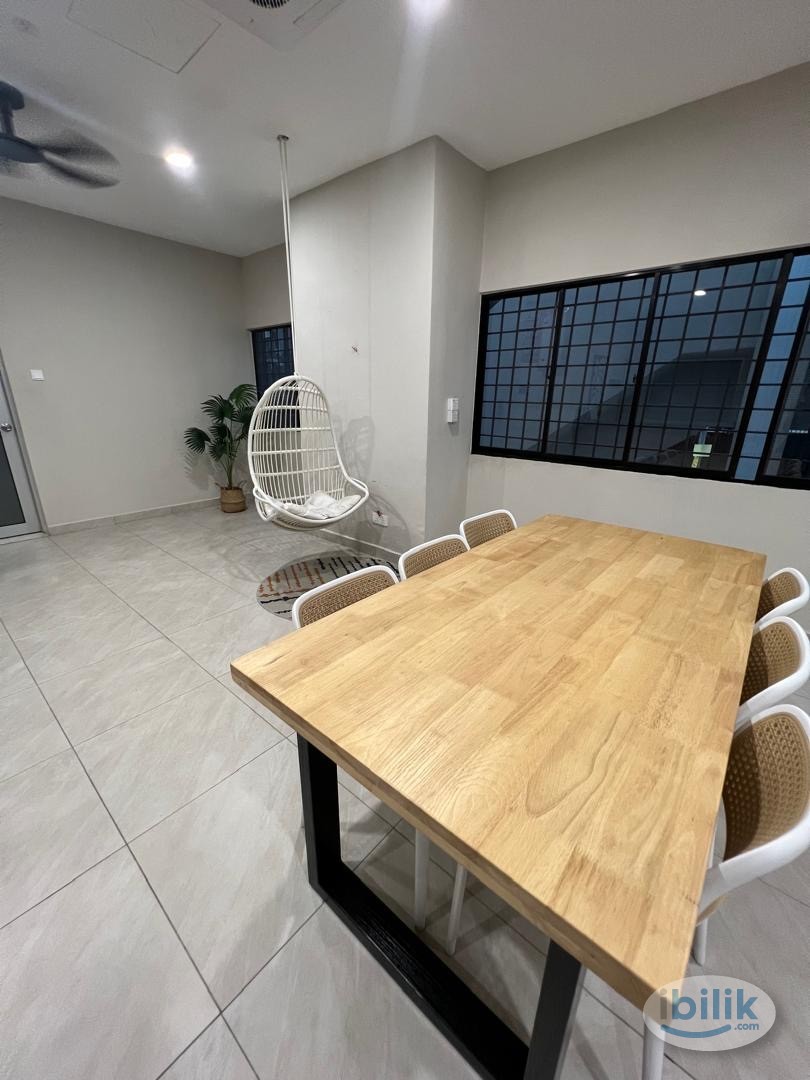 🔥MASTEROOM@ SENTUL🔥 3 min to MRT Kentonmen 🚝❗️Private bathroom😍😍 Immediate move in🔥 - Image 2