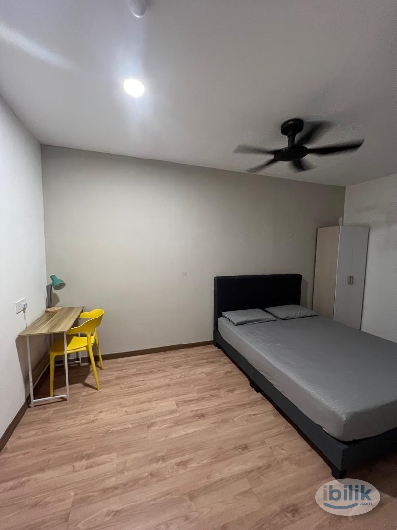 🔥MASTEROOM@ SENTUL🔥 3 min to MRT Kentonmen 🚝❗️Private bathroom😍😍 Immediate move in🔥 - Image 1
