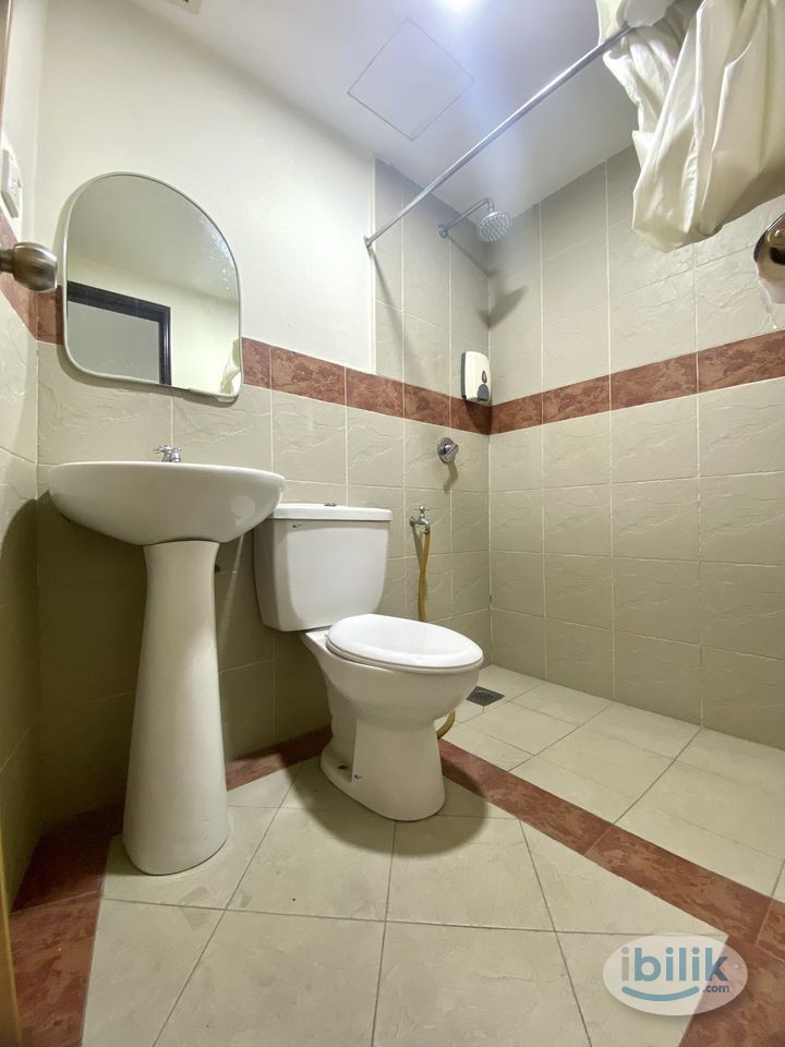 Free Depo ❗ Near Hicom Industrial Estate 🚗 Room + Private Toilet at Kota Kemuning - Image 4