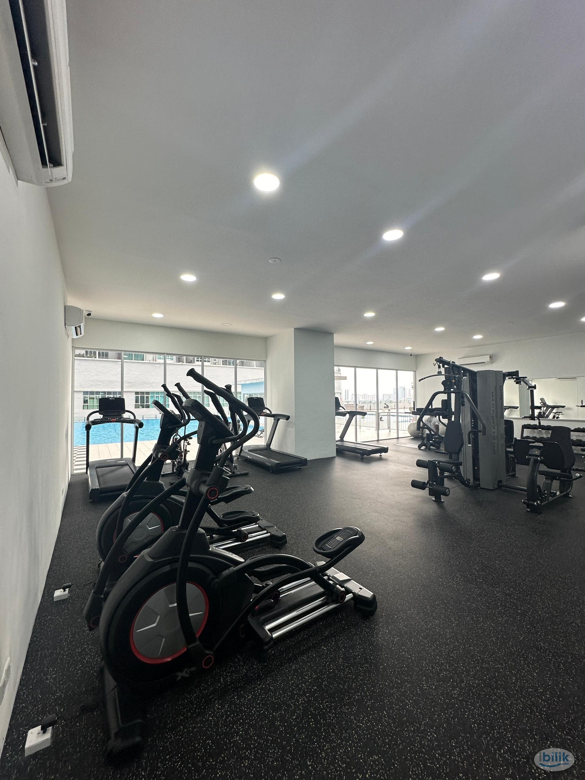 Middle Room at Razak City Residences, Sungai Besi - Image 5