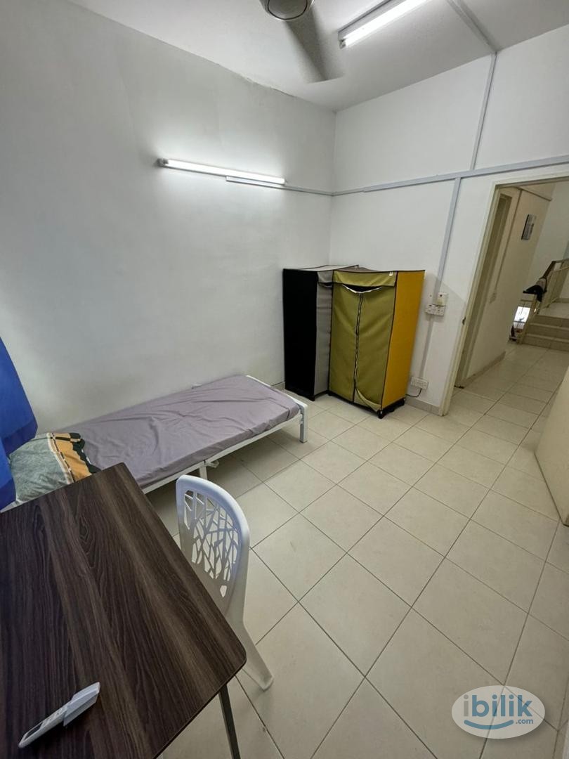 Low Depo 🛌 Room Rent with Air-Cond @ Setia Indah near Setia City mall - Image 3