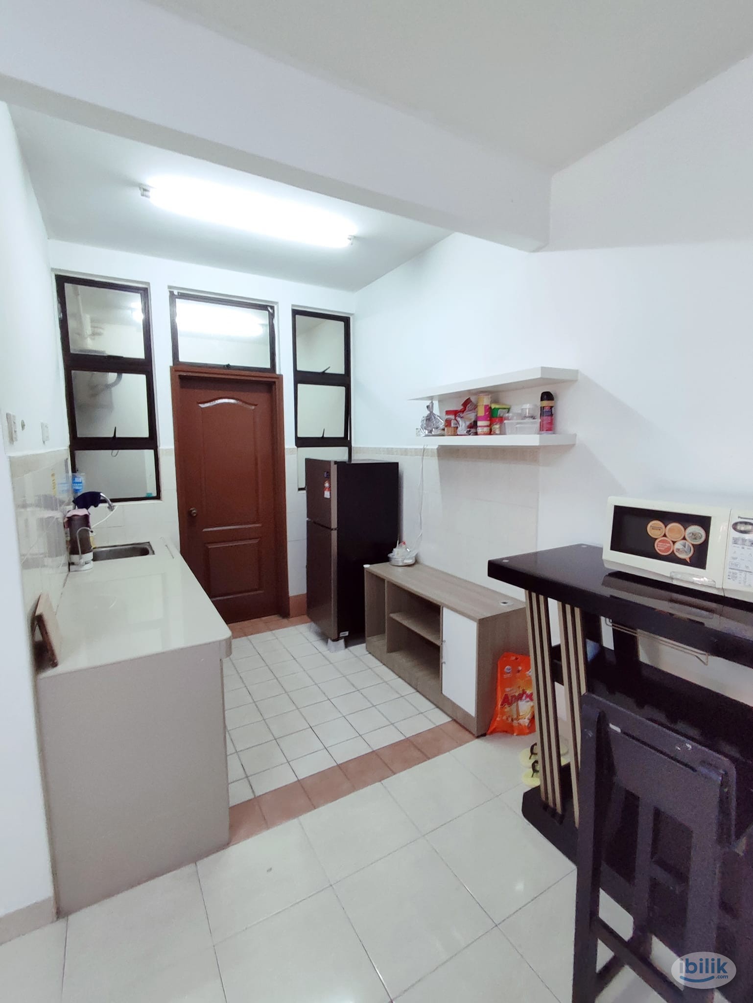 male Budget Single Room at Pelangi Utama, Bandar Utama - Image 2