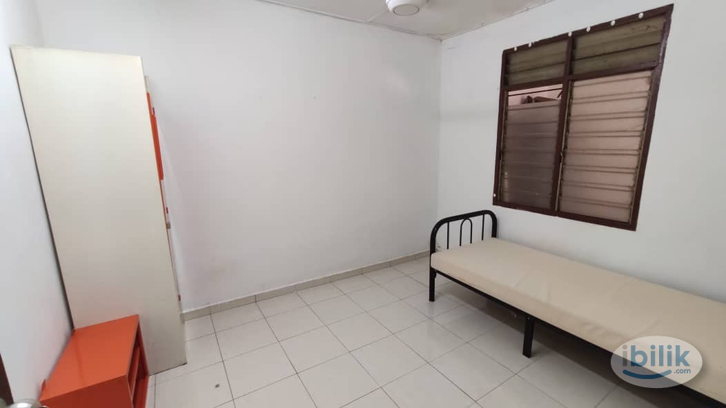 Single Room at Banting /Telok Panglima Garang /Jenjarom, Selangor - Image 5