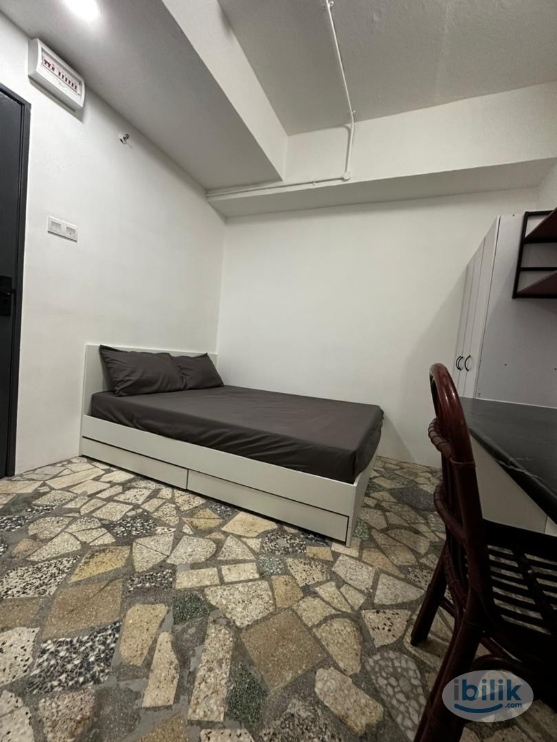🚝 3min to MRT Chow Kit 🚝 private room with private bathroom ‼️ immediate move in🔥 0 deposit🔥🔥 - Image 1