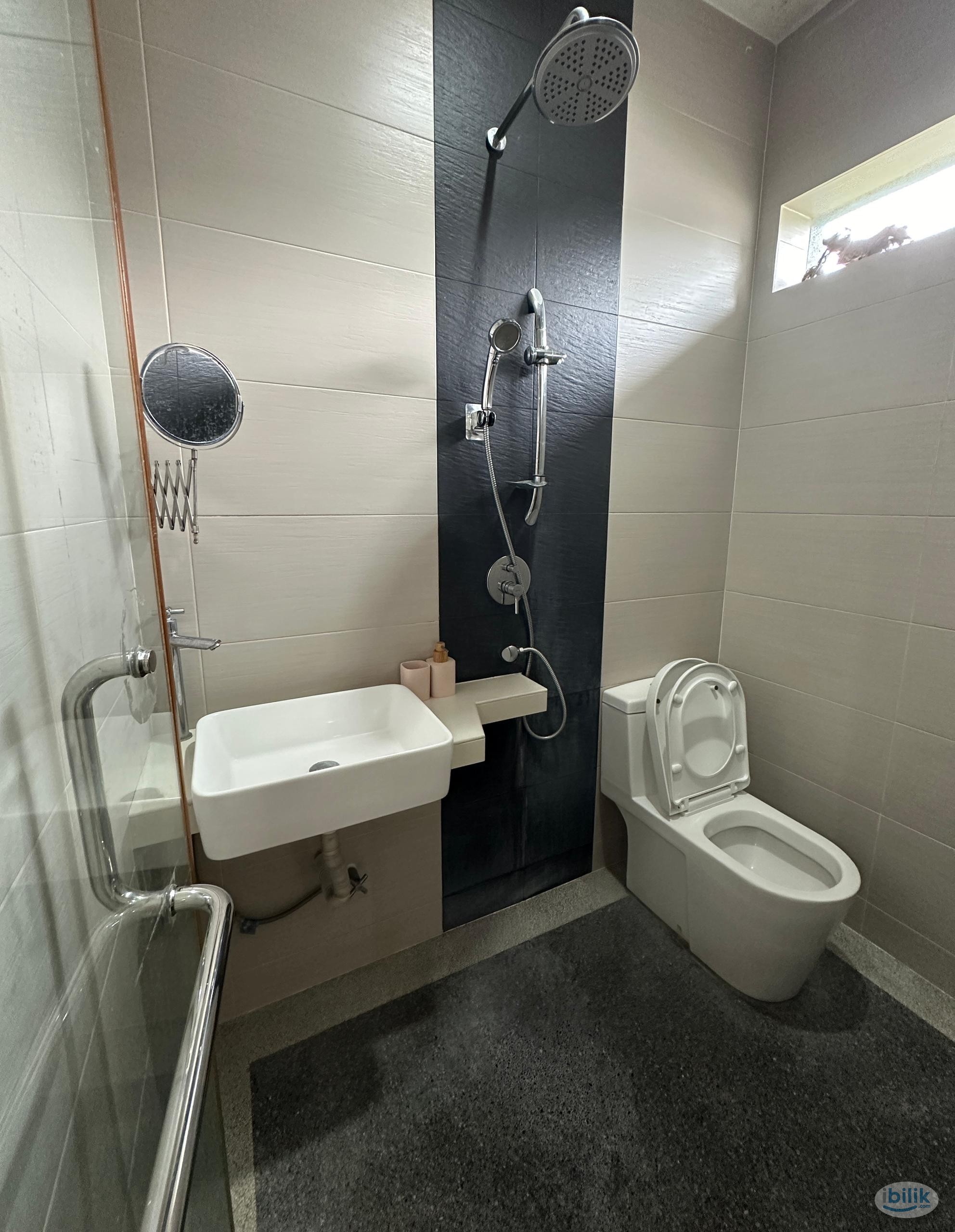 Master Room IN Semi-D  | Female Only | BUKIT MERTAJAM | BUKIT MINYAK | TAMAN SENTUL JAYA - Image 3