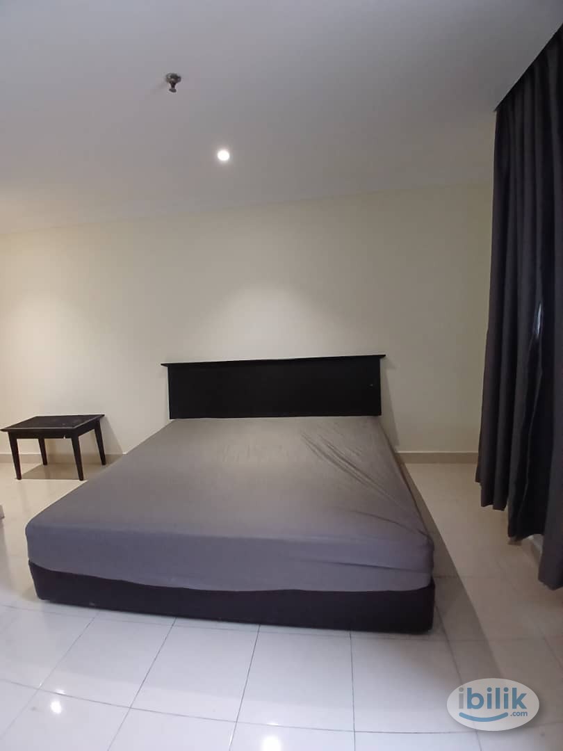 ✨Master Room at CIQ✨ Swimming pool🐳 parking lot🚘 Extra Large Room & King bad🏡 - Image 1