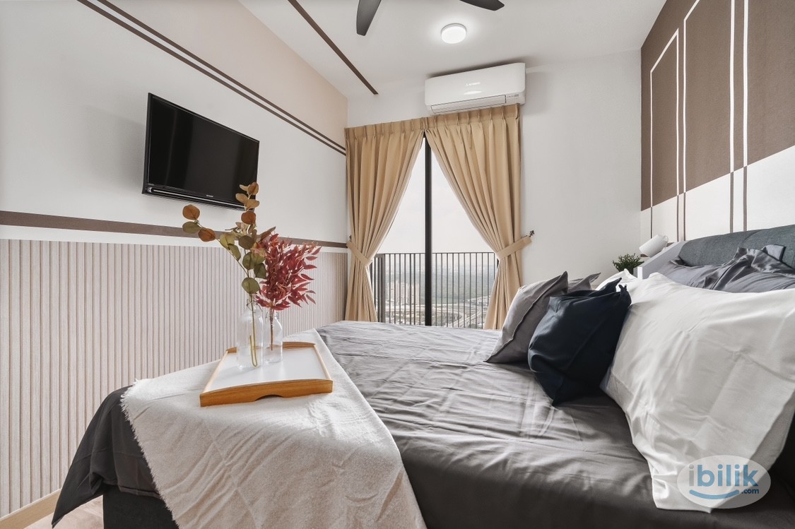 Exclusive Studio Fully Furnished with Interior Design Emporis Kota Damansara - Image 2